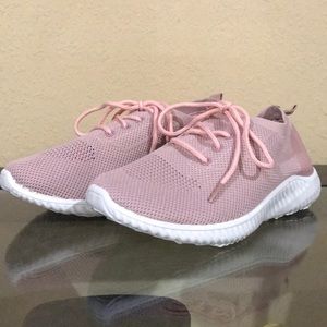 Size 6 Foreverlink Shoe Pushy Mauve